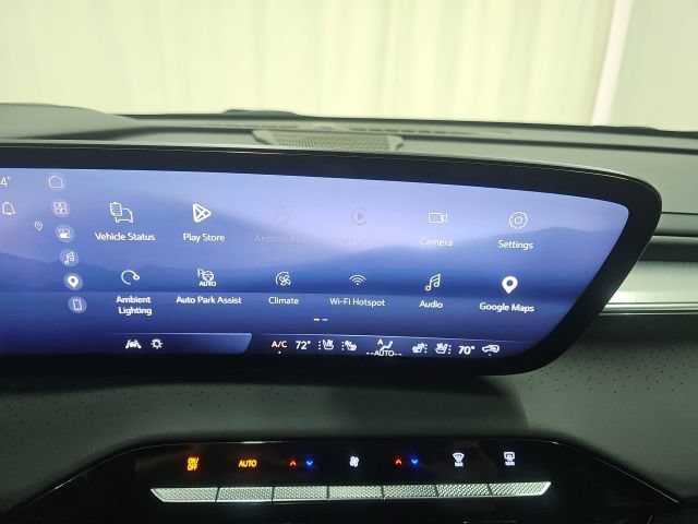 Used 2025 Buick Enclave Avenir w/ Super Cruise Package AWD/4WD image 6