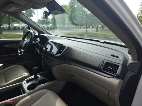 Used 2019 Honda Pilot EX-L image 24