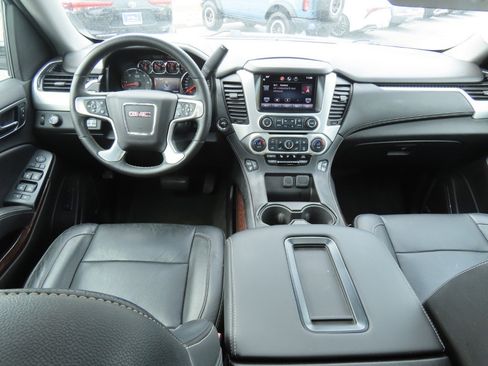 Used 2015 GMC Yukon SLT w/ Open Road Package RWD image 26