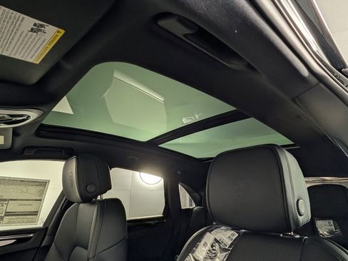 New 2026 Porsche Macan image 30