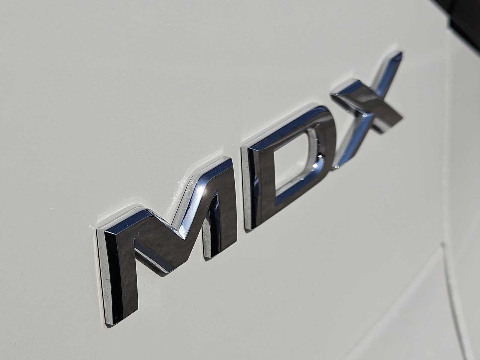 Used 2025 Acura MDX w/ Technology Package FWD image 11