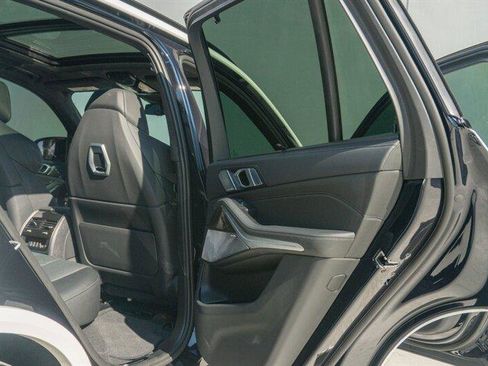 Used 2025 BMW X5 M Competition w/ Executive Package image 63