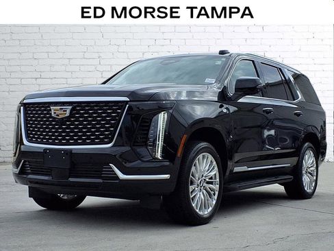 Certified 2025 Cadillac Escalade Premium Luxury image 1