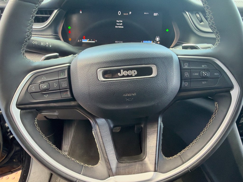 Used 2023 Jeep Grand Cherokee Limited RWD image 18