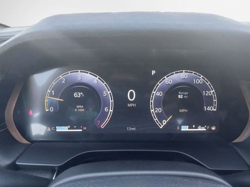 New 2025 Jeep Grand Cherokee L Altitude image 12