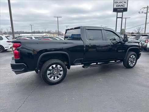 Used 2025 Chevrolet Silverado 2500 Custom w/ Custom Value Package image 7