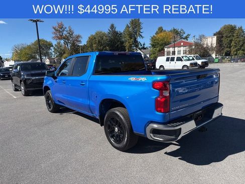 Used 2025 Chevrolet Silverado 1500 LT image 3