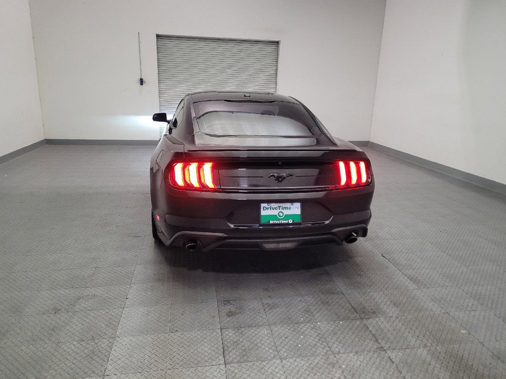 Used 2019 Ford Mustang Coupe w/ Black Accent Package RWD image 6