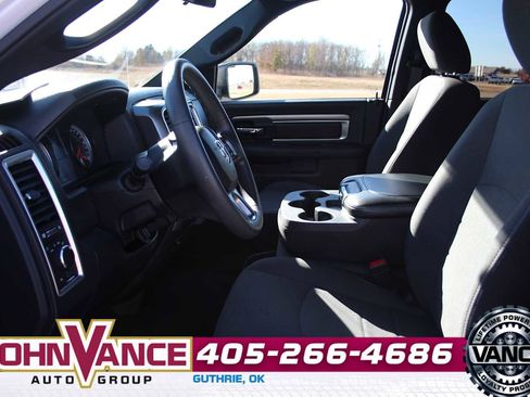 Used 2024 RAM 1500 Classic Warlock image 23