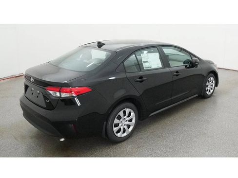 New 2026 Toyota Corolla LE FWD image 12