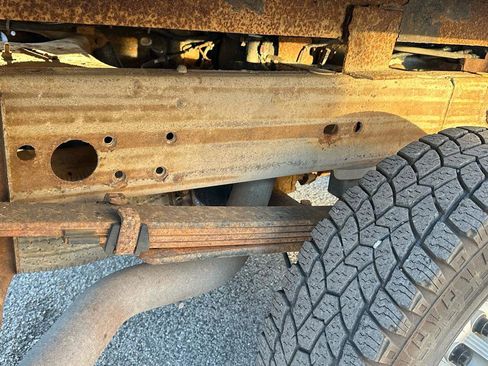 Used 2006 Chevrolet Silverado 2500 W/T RWD image 8