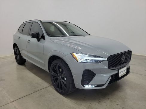 New 2026 Volvo XC60 B5 Ultra w/ Protection Package Premier AWD/4WD image 4