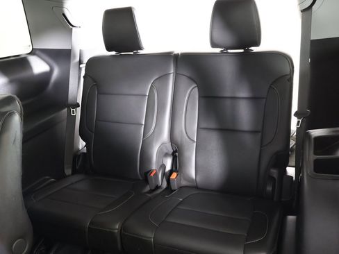 Used 2021 GMC Acadia SLT w/ Elevation Edition image 42