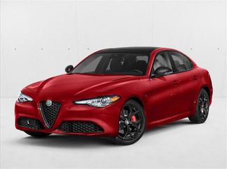 Used 2020 Alfa Romeo Giulia Ti w/ Nero Edizione RWD video 1