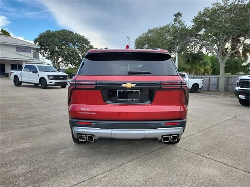 New 2026 Chevrolet Traverse LT w/ Driver Confidence Package image 6