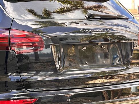 Used 2017 Porsche Cayenne GTS image 7