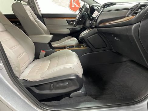 Used 2022 Honda CR-V Touring image 24