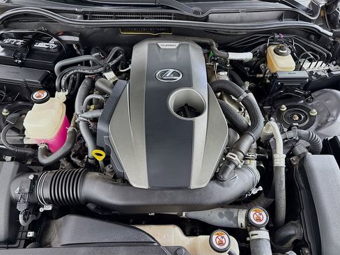 Used 2018 Lexus IS 300 F Sport image 30