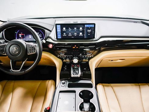 Used 2025 Acura MDX FWD w/ Technology Package image 14