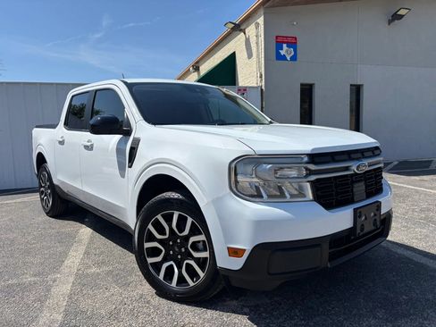 Used 2024 Ford Maverick Lariat w/ 4K Tow Package AWD/4WD image 12