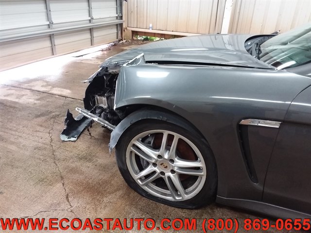 Used 2013 Porsche Panamera RWD image 18