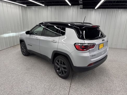 New 2025 Jeep Compass Limited w/ Sun & Sound Group image 4