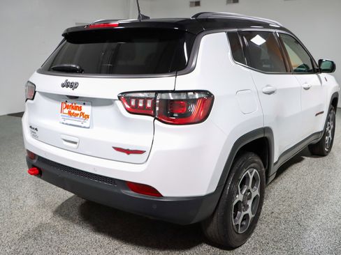 Used 2022 Jeep Compass Trailhawk w/ Trailhawk Convenience Group image 7