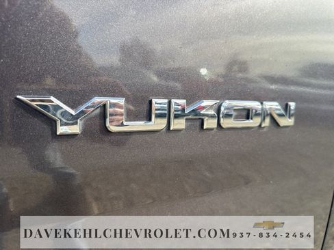 Used 2017 GMC Yukon SLT image 42