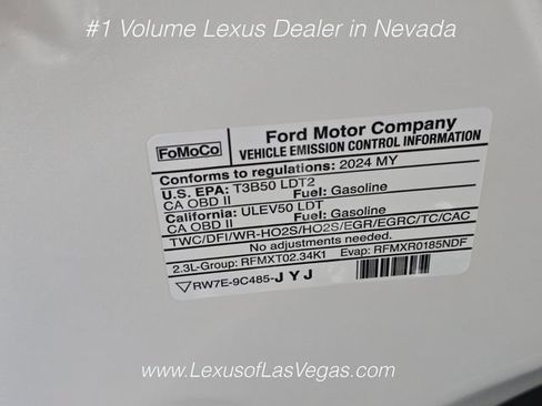 Used 2024 Ford Explorer Limited w/ Limited Technology Package AWD/4WD image 29