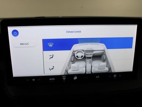 New 2026 Ford Maverick XL image 47