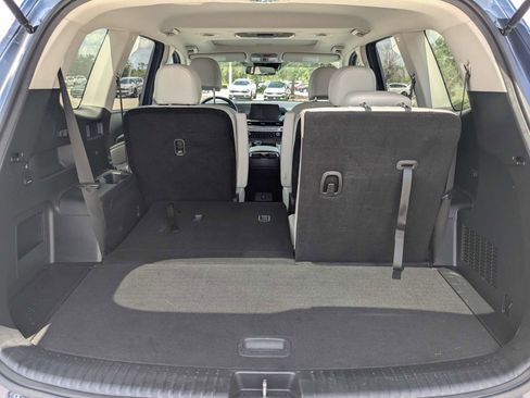 Certified 2024 Kia Telluride S w/ S Sunroof Package FWD image 13