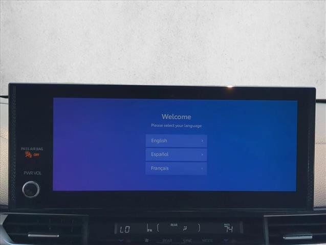 Certified 2026 Toyota Sienna XLE FWD image 18