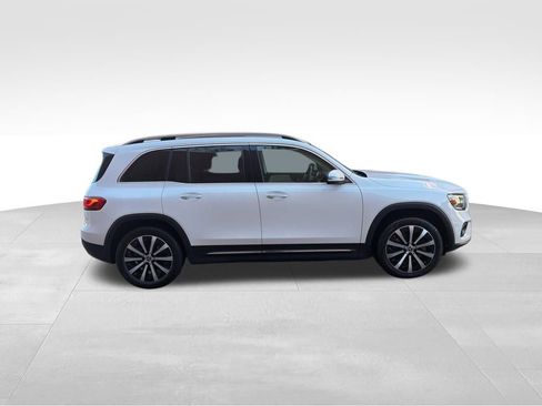 Used 2023 Mercedes-Benz GLB 250 4MATIC image 6
