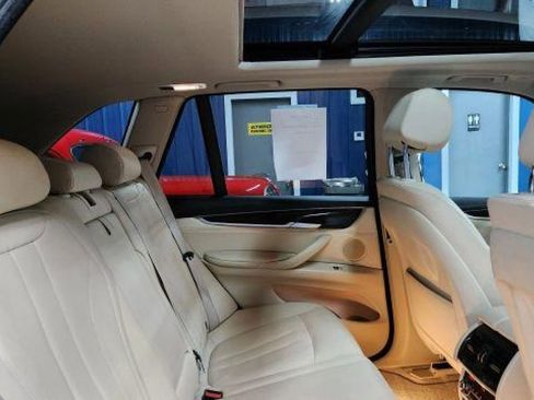 Used 2015 BMW X5 xDrive35i image 18