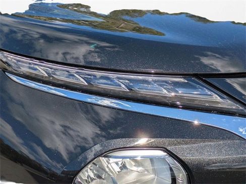 New 2026 Mitsubishi Outlander SEL image 10