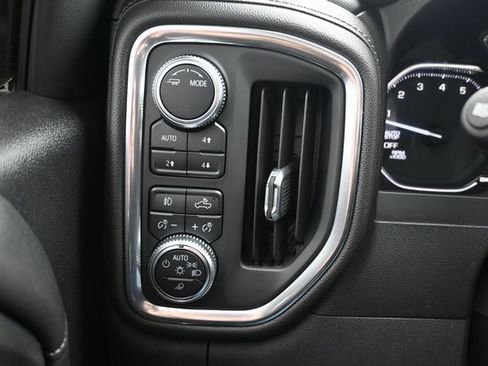 Used 2020 GMC Sierra 1500 SLT w/ SLT Premium Plus Package image 40