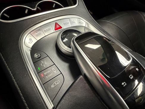 Used 2016 Mercedes-Benz S 550 4MATIC Coupe image 40