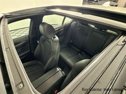 Certified 2022 BMW 530i xDrive w/ Premium Package image 23