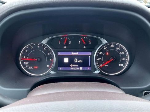 Used 2022 GMC Acadia SLT image 20