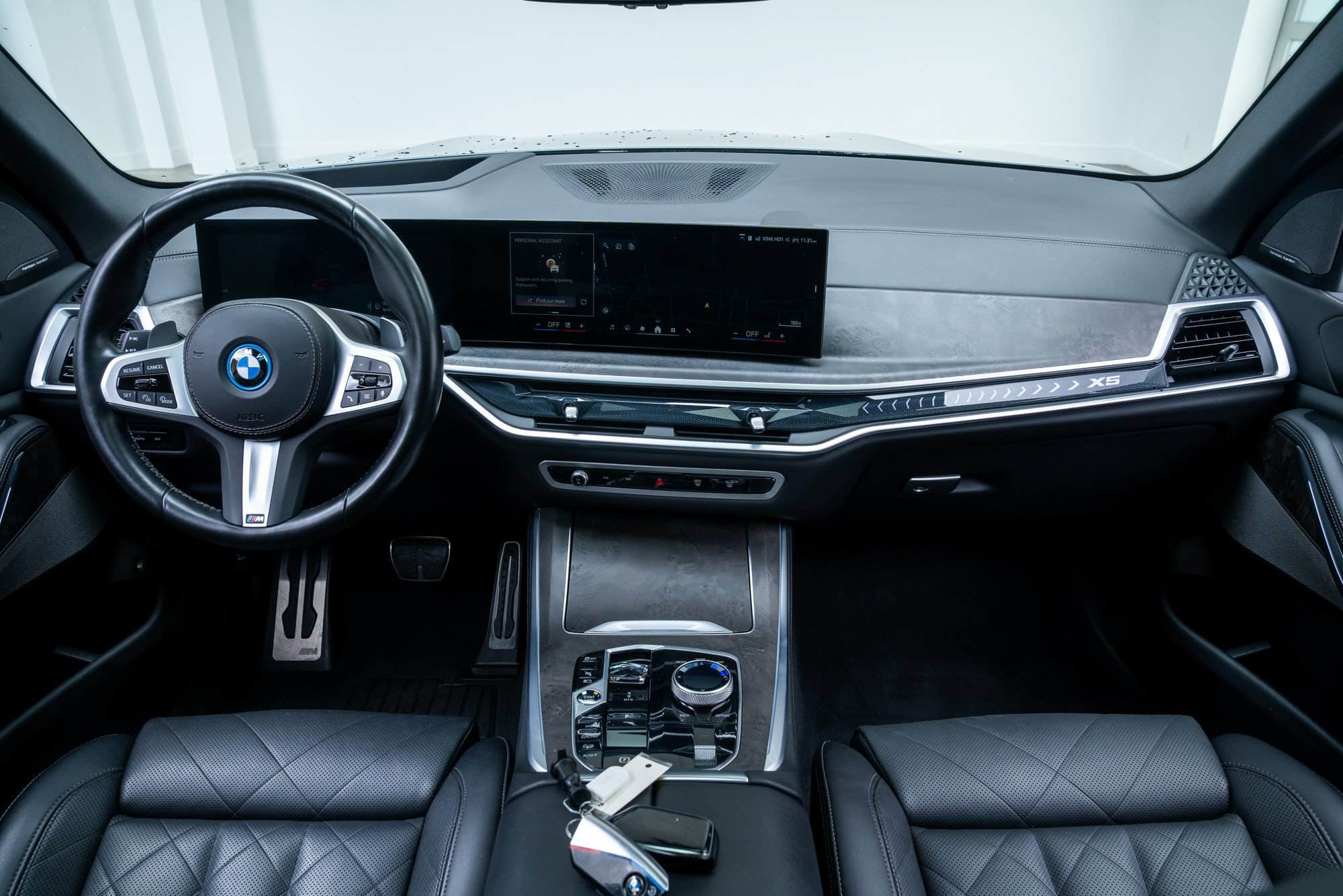 Used 2024 BMW X5 xDrive50e w/ Executive Package AWD/4WD image 9