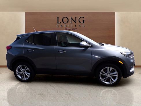 Used 2022 Buick Encore GX Preferred w/ Cold Weather Comfort Package image 4