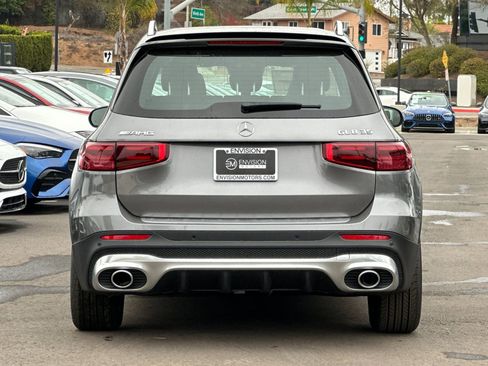 New 2025 Mercedes-Benz GLB 35 AMG 4MATIC image 4