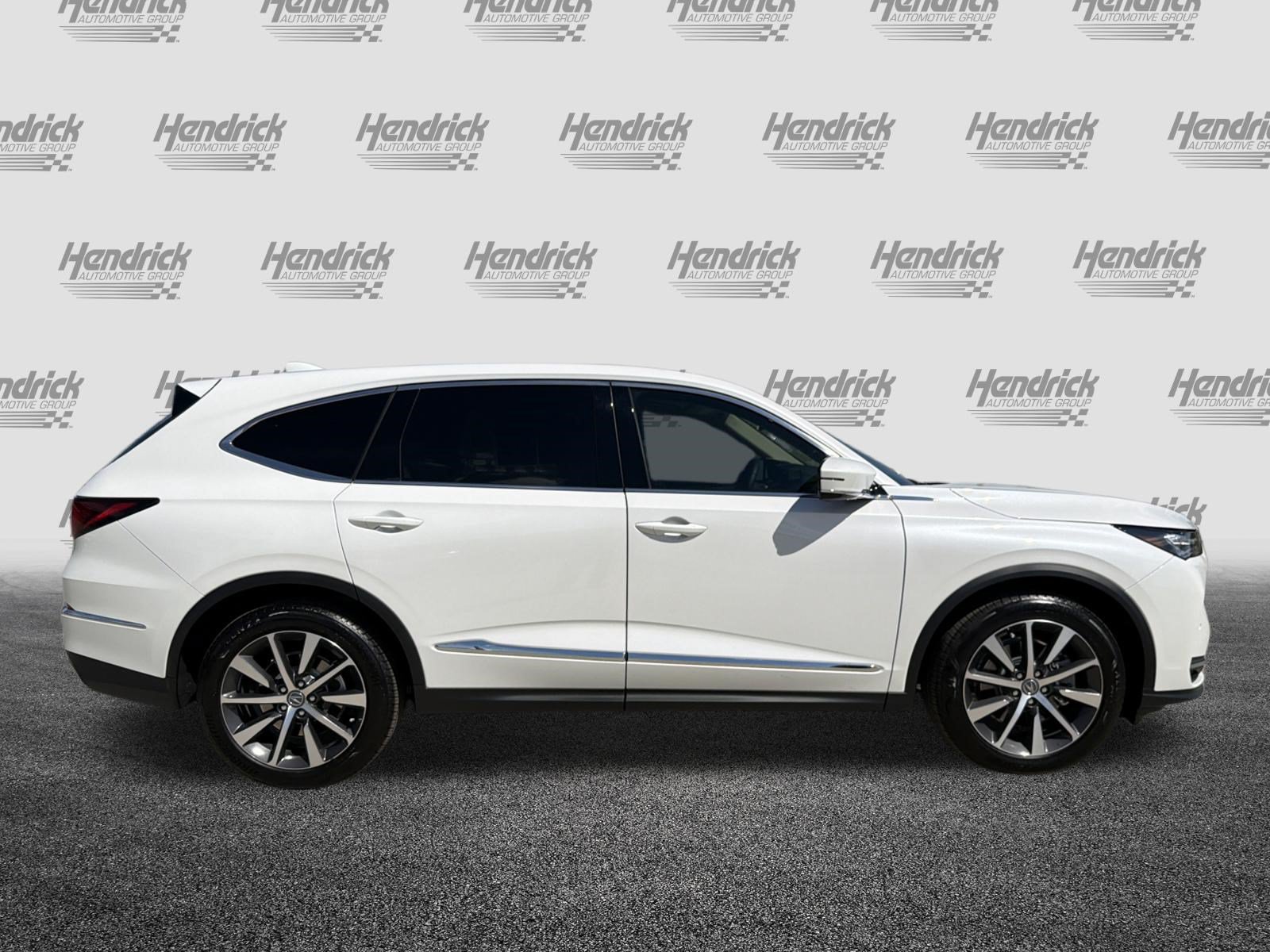 Certified 2026 Acura MDX w/ Technology Package AWD/4WD image 11