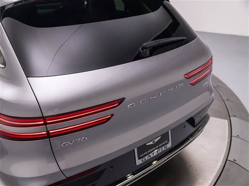 New 2026 Genesis GV70 2.5T Select AWD/4WD image 33