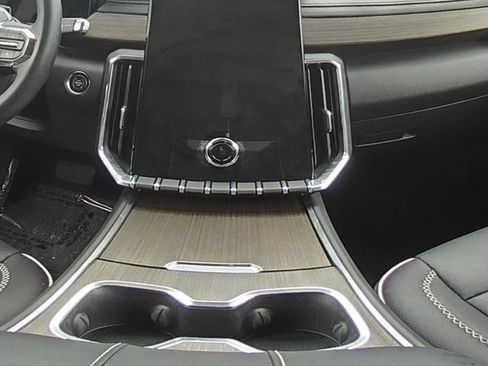 Used 2026 GMC Acadia Denali w/ Super Cruise Package AWD/4WD image 27