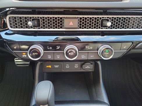 New 2026 Honda Civic FWD Hybrid Sedan image 18