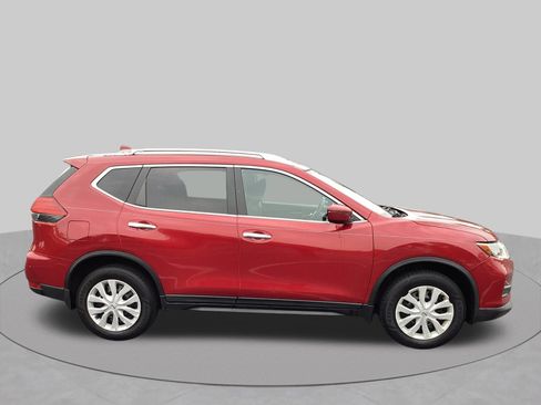 Used 2017 Nissan Rogue S w/ S Appearance Package AWD/4WD image 13