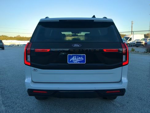 New 2025 Ford Expedition Tremor image 4