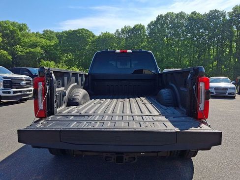 Used 2026 Ford F450 Platinum w/ FX4 Off-Road Package AWD/4WD image 31