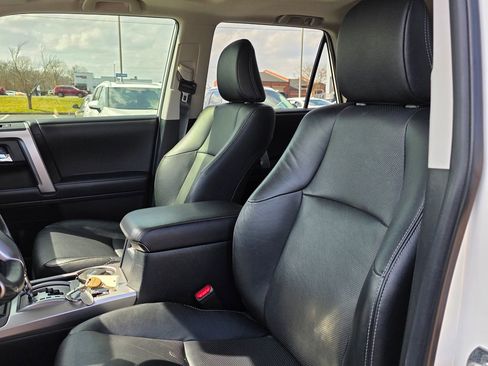 Used 2023 Toyota 4Runner Limited image 11